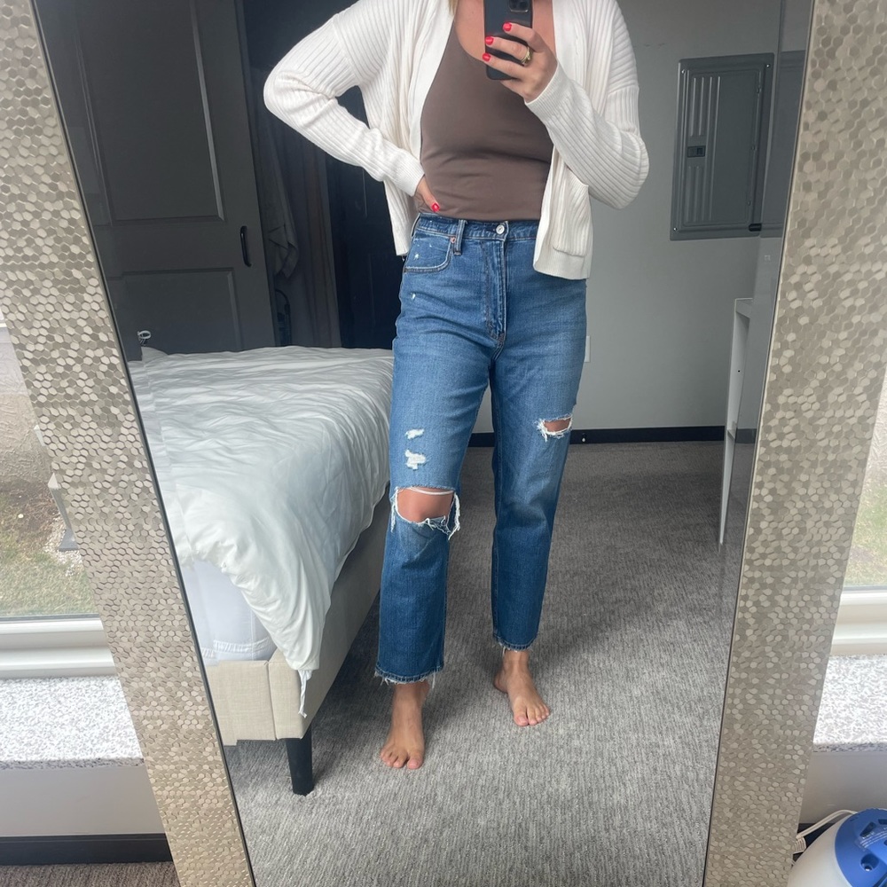 Abercrombie & Fitch Ankle Striaght Ultra High Rise